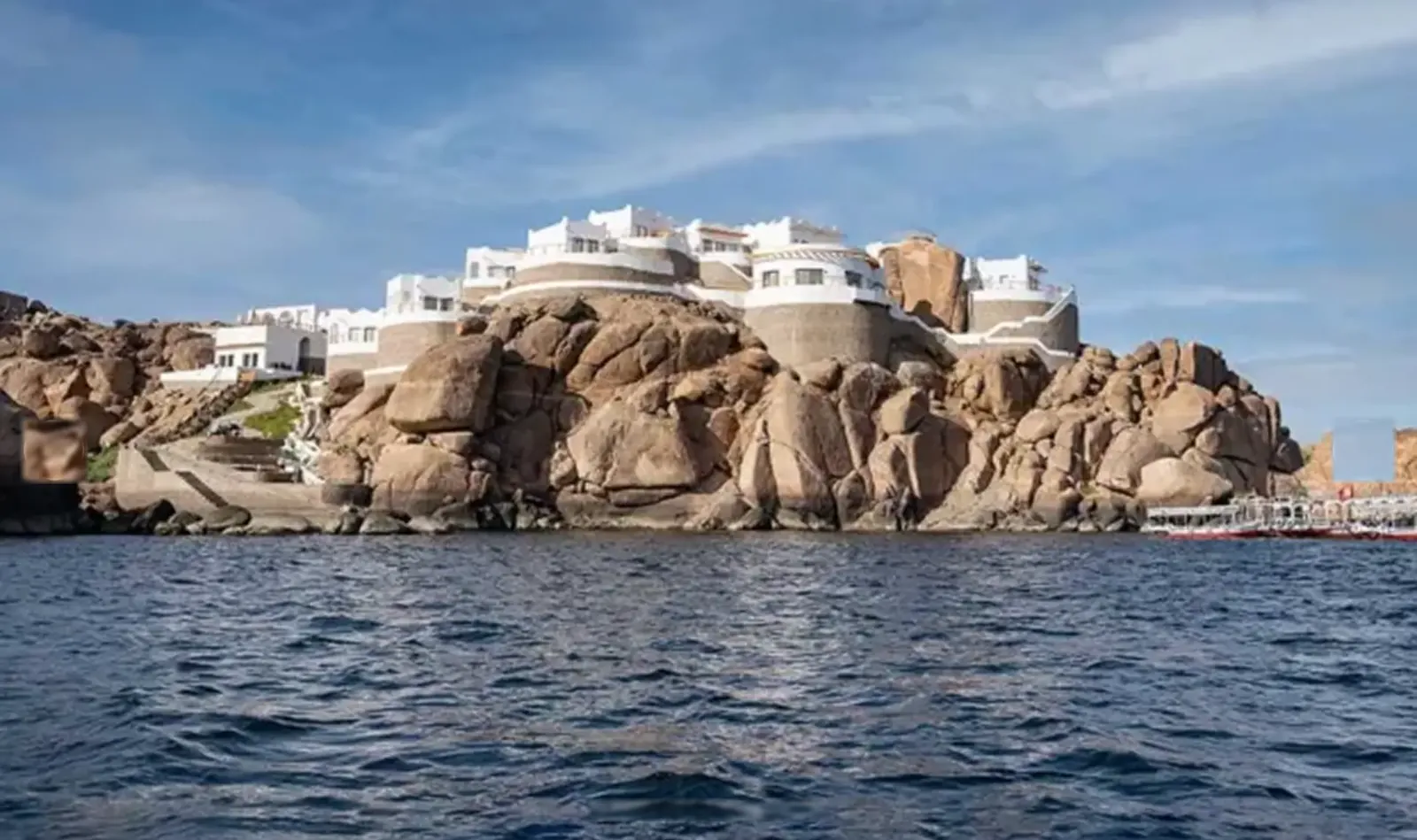Ben Ben hotel on the granite rocks above the Nile in Aswan